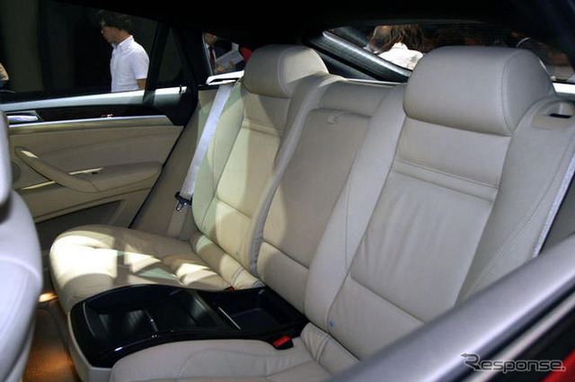 【BMW X6 日本発表】好敵手はない…比較対象に6シリーズ