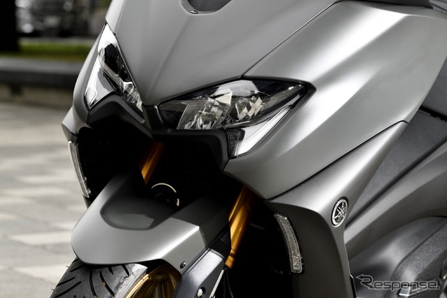 ヤマハ TMAX560 TECH MAX