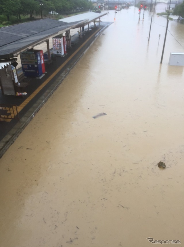 冠水した駅。