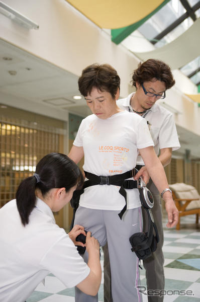 ホンダ、医療法人と「歩行アシスト」の共同実験