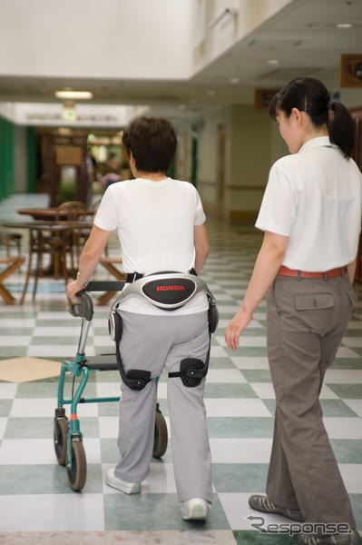 ホンダ、医療法人と「歩行アシスト」の共同実験