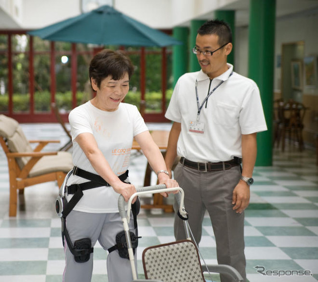 ホンダ、医療法人と「歩行アシスト」の共同実験