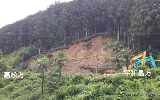 斜面崩壊が発生した五十崎～喜多山間。