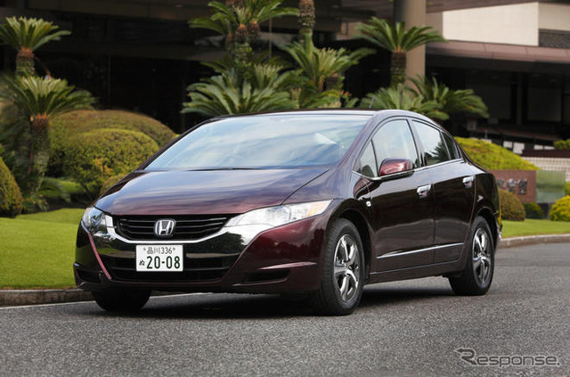 ホンダ、新型燃料電池車を11月販売開始