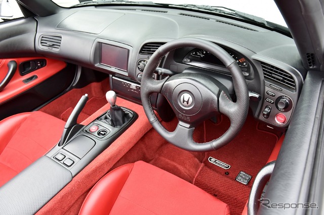 ホンダ S2000 20周年記念モデル(ホンダアクセス 純正アクセサリー装着車)