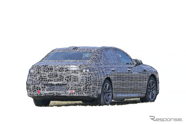 BMW i7 プロトタイプ(スクープ写真)