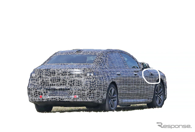 BMW i7 プロトタイプ(スクープ写真)