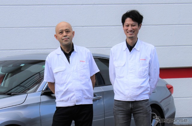 本田技術研究所デザインセンターオートモビルデザイン開発室テクニカルデザインスタジオチーフエンジニアデザイナーの古仲学さん(左)と同デザインセンタープロダクトデザインスタジオ アシスタントチーフエンジニア デザイナーの清水陽祐さん(右)