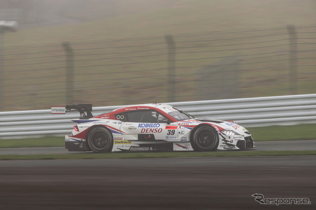 GT500クラス3番手の#39 DENSO KOBELCO SARD GR Supra