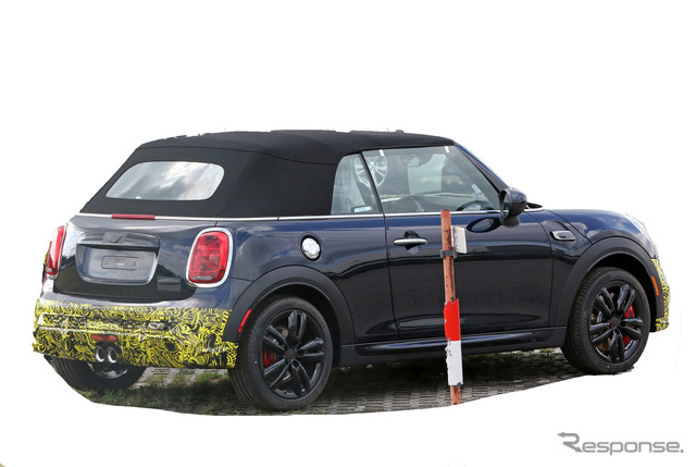 MINI クーパーSコンバーチブル 改良新型プロトタイプ(スクープ写真)