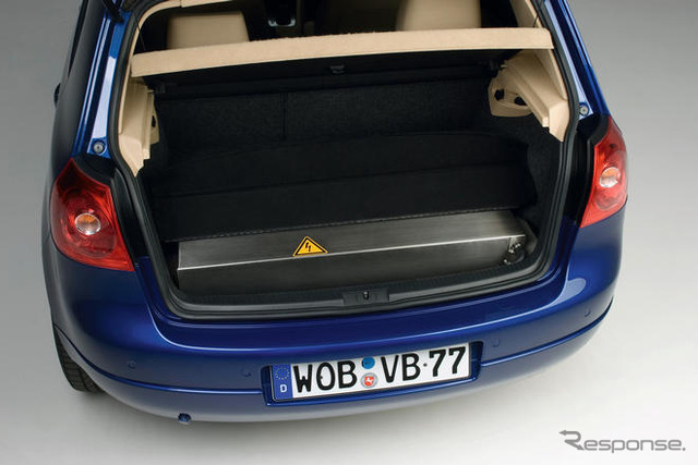VW プラグインハイブリッド車が試験走行を開始
