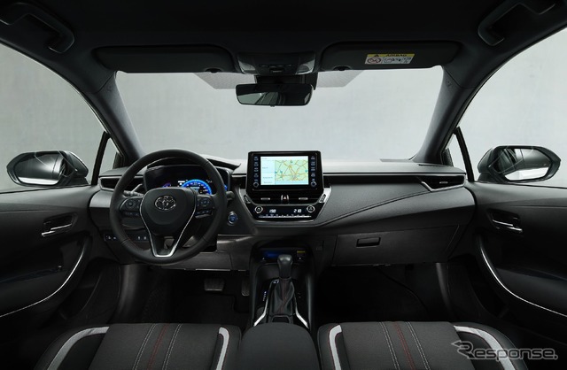 トヨタ・カローラ・セダン 新型 のGR SPORT(欧州仕様)