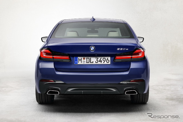 BMW 5シリーズ・セダン 改良新型のPHV「530e」(参考)