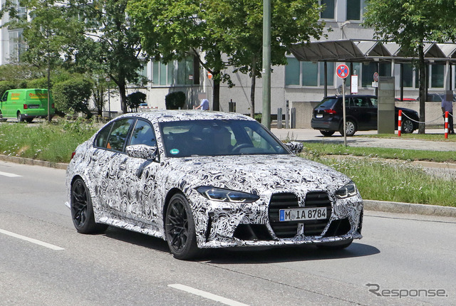 BMW M3セダン 新型プロトタイプ スクープ写真