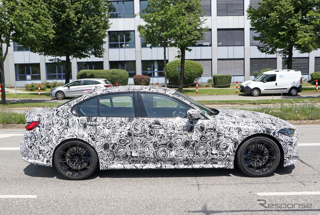 BMW M3セダン 新型プロトタイプ スクープ写真