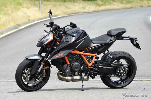 KTM 1290スーパーデュークR