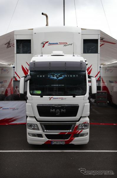 【トヨタF1】写真蔵…バットマンと合体