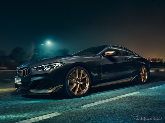 BMW M850i xDrive エディション ゴールデンサンダー