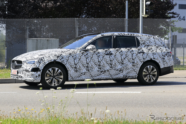 メルセデスベンツ Cクラス ステーションワゴン 次期型プロトタイプ(スクープ写真)