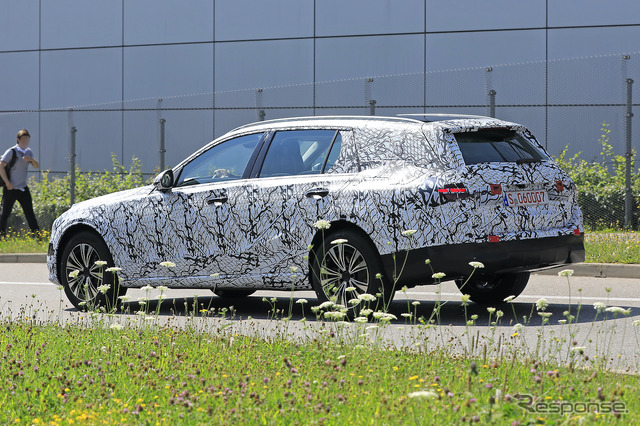メルセデスベンツ Cクラス ステーションワゴン 次期型プロトタイプ(スクープ写真)