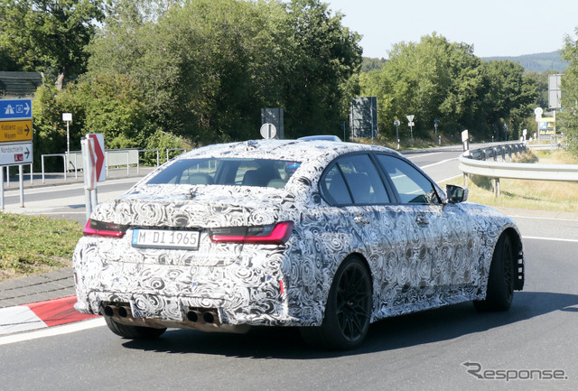 BMW M3セダン 新型プロトタイプ(スクープ写真)