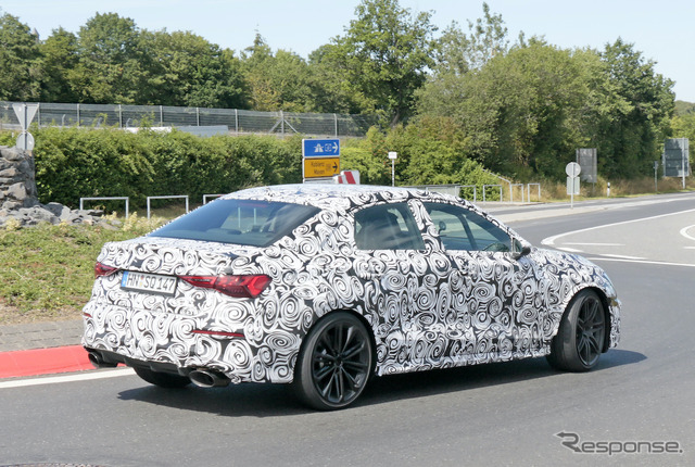 アウディ RS3セダン 次期型プロトタイプ(スクープ写真)