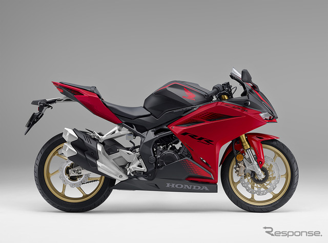 ホンダ CBR250RR（グランプリレッド）