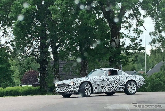 ボルボ P1800 EV(仮)開発車両のスクープ写真