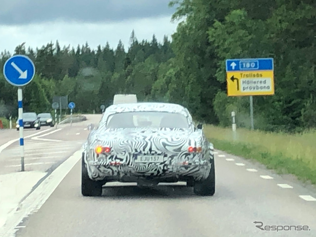 ボルボ P1800 EV(仮)開発車両のスクープ写真