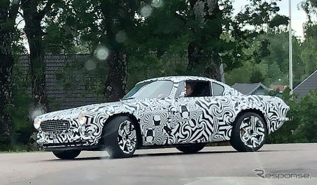 ボルボ P1800 EV(仮)開発車両のスクープ写真