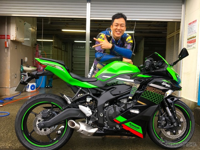 開発ライダー野崎浩司さん※崎は立