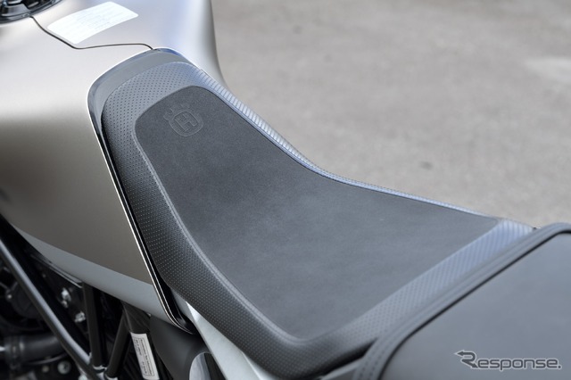 ハスクバーナ・モーターサイクルズ スヴァルトピレン701