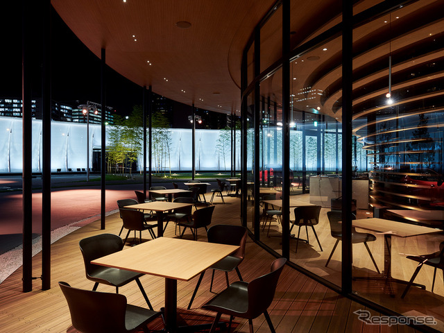 ニッサンパリビリオン NISSAN CHAYA CAFE