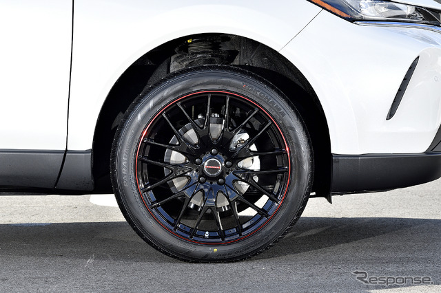モデル名:ビッグウェイ レイシーン プラバ9M/推奨サイズ:20×8.5JInset38 5H-114/カラー:グロスブラック/レッドリム/タイヤサイズ:245/45R20