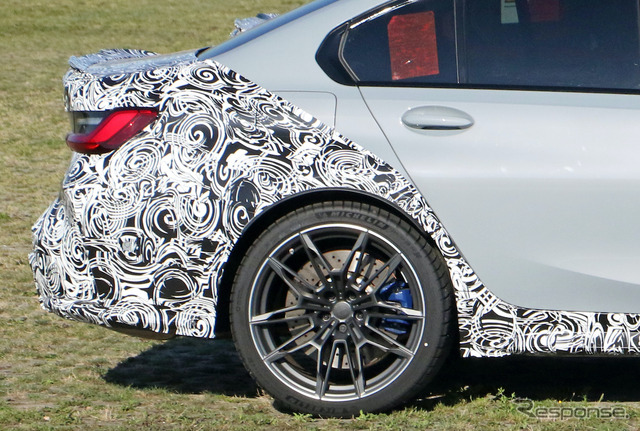 BMW M3セダン 次期型プロトタイプ(スクープ写真)