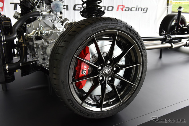 トヨタ GRヤリス(4WD)のカットモデル