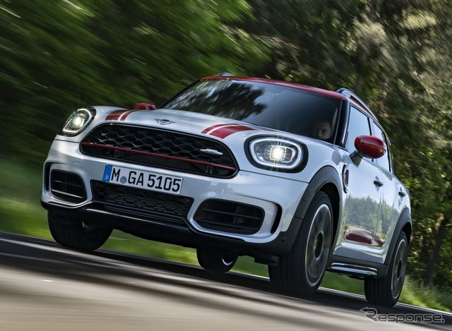 MINI ジョンクーパーワークス(JCW)カントリーマン(日本名:MINI ジョンクーパーワークス・クロスオーバーに相当)改良新型