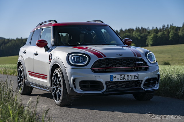 MINI ジョンクーパーワークス(JCW)カントリーマン(日本名:MINI ジョンクーパーワークス・クロスオーバーに相当)改良新型