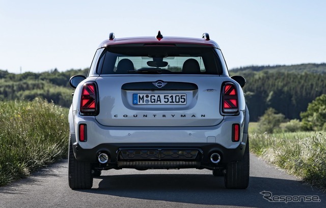 MINI ジョンクーパーワークス(JCW)カントリーマン(日本名:MINI ジョンクーパーワークス・クロスオーバーに相当)改良新型