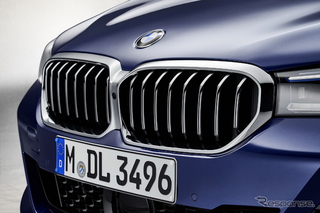 BMW 5シリーズ・セダン 改良新型のPHV「530e」（参考）