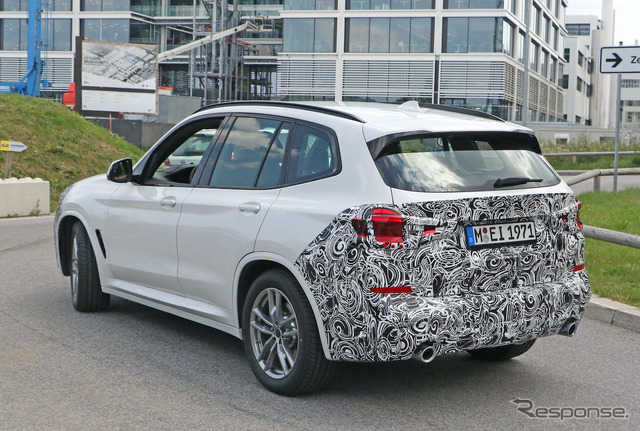 BMW X3 改良新型プロトタイプ(スクープ写真)