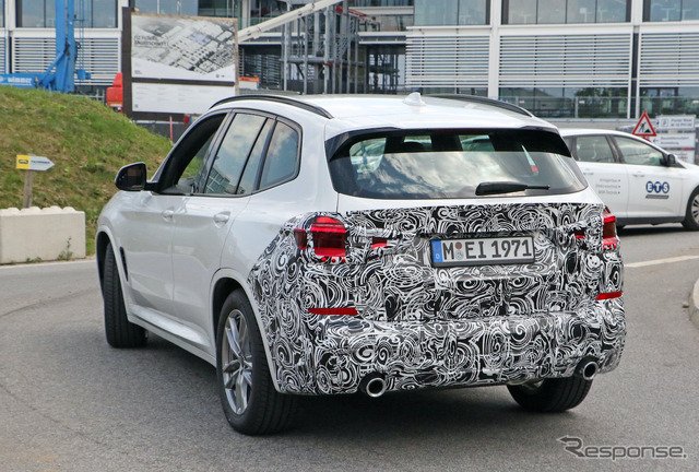 BMW X3 改良新型プロトタイプ(スクープ写真)