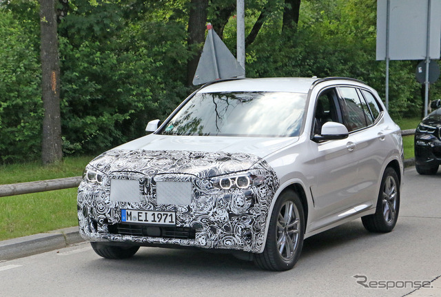 BMW X3 改良新型プロトタイプ(スクープ写真)