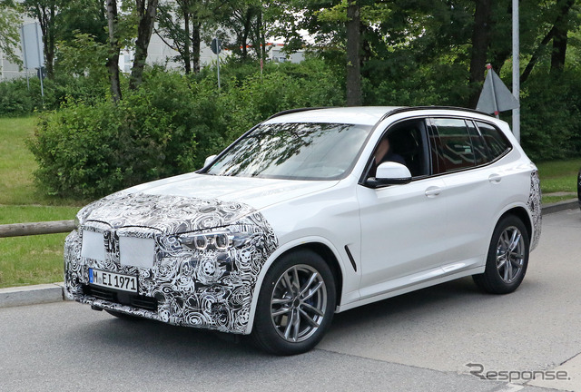BMW X3 改良新型プロトタイプ(スクープ写真)