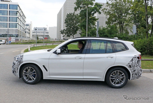 BMW X3 改良新型プロトタイプ(スクープ写真)