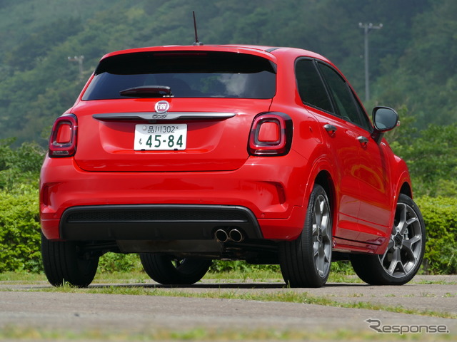 フィアット 500X Sport(500Xスポーツ)
