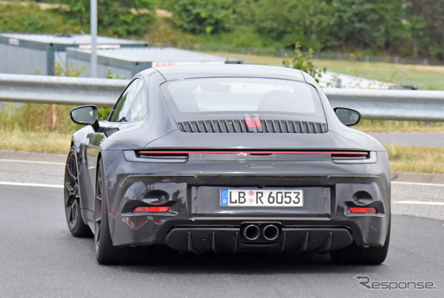 ポルシェ 911 GT3ツーリング 新型プロトタイプ(スクープ写真)
