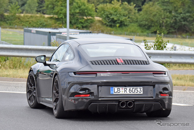 ポルシェ 911 GT3ツーリング 新型プロトタイプ（スクープ写真）