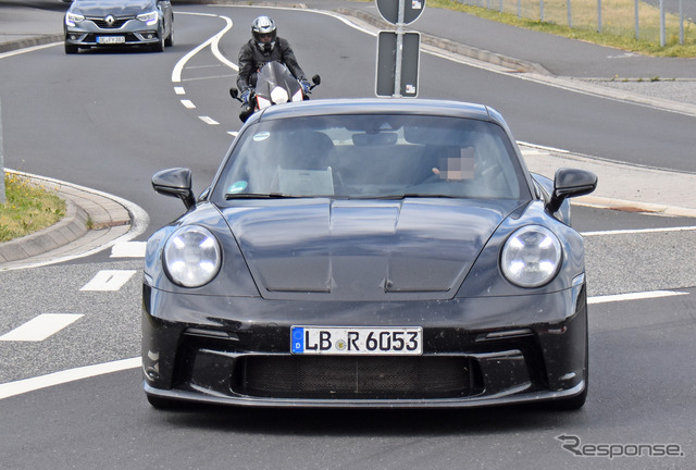 ポルシェ 911 GT3ツーリング 新型プロトタイプ(スクープ写真)