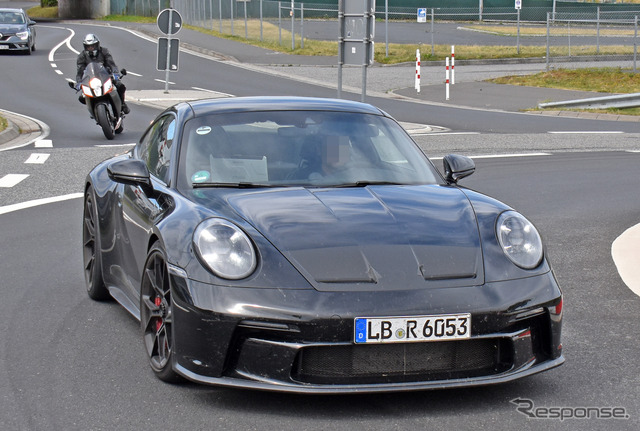 ポルシェ 911 GT3ツーリング 新型プロトタイプ(スクープ写真)